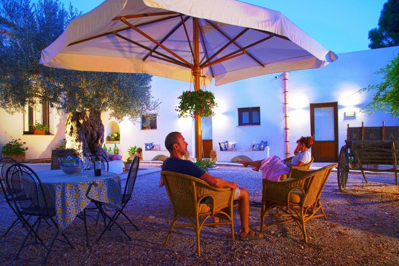 Villa Angelina - Charming Rooms & Apartments Trapani Dış mekan fotoğraf