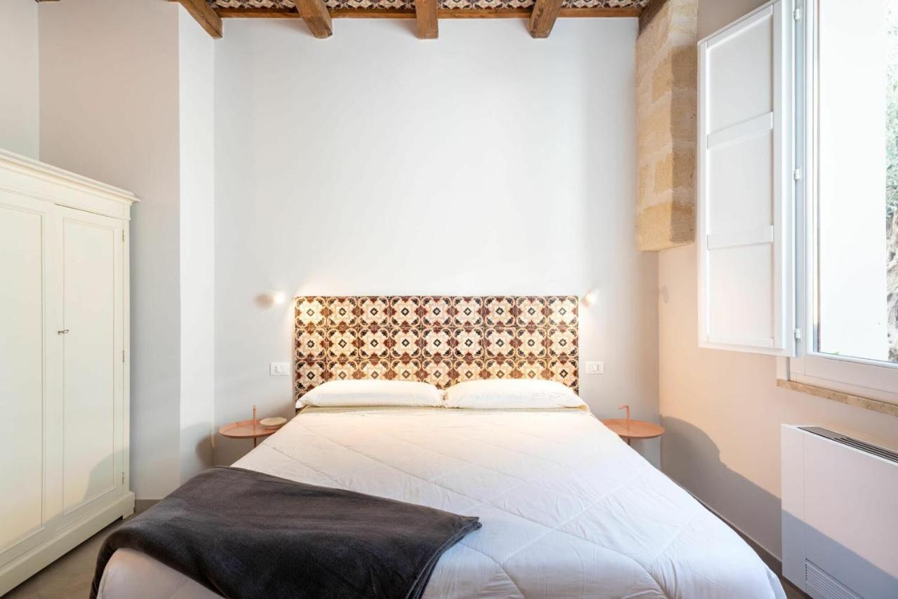 Villa Angelina - Charming Rooms & Apartments Trapani Dış mekan fotoğraf