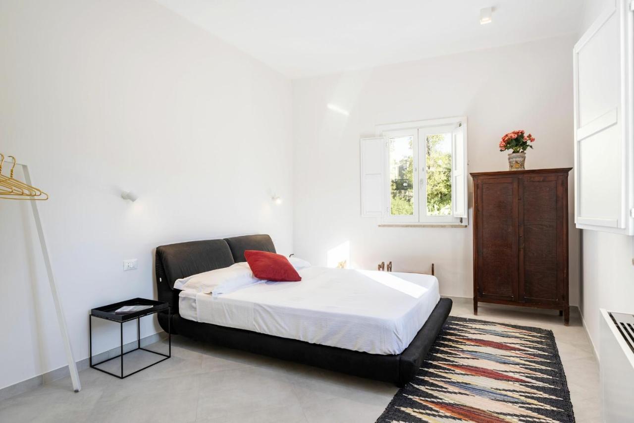 Villa Angelina - Charming Rooms & Apartments Trapani Dış mekan fotoğraf