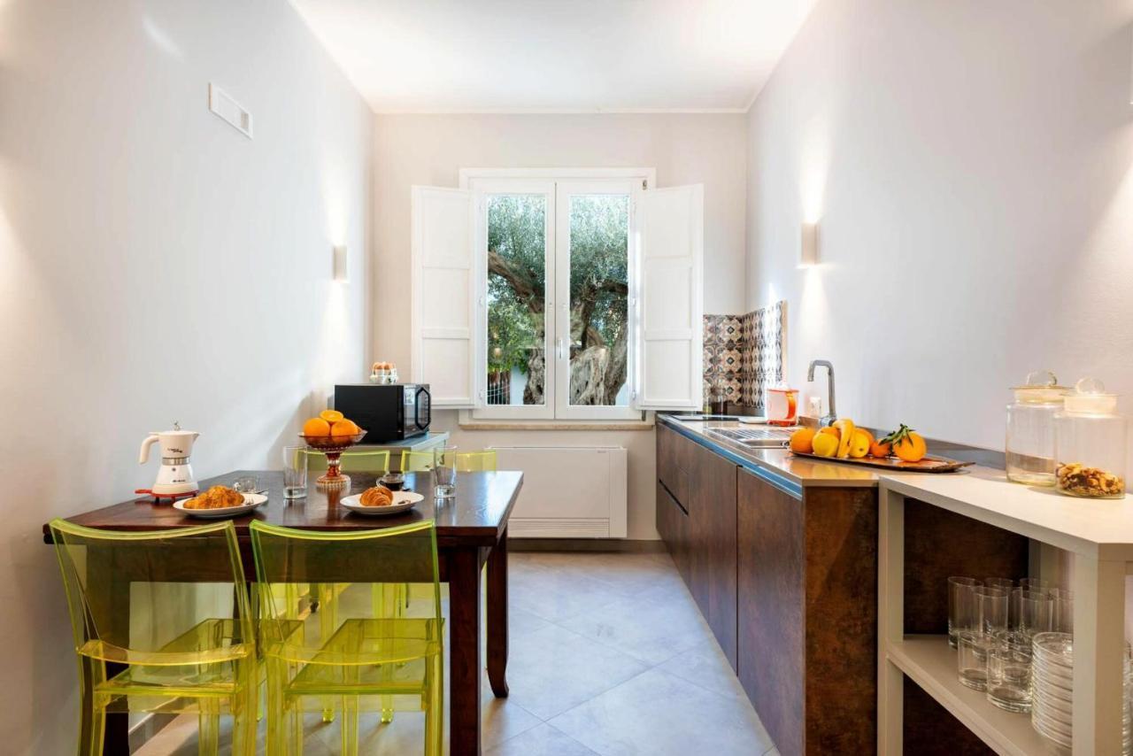 Villa Angelina - Charming Rooms & Apartments Trapani Dış mekan fotoğraf