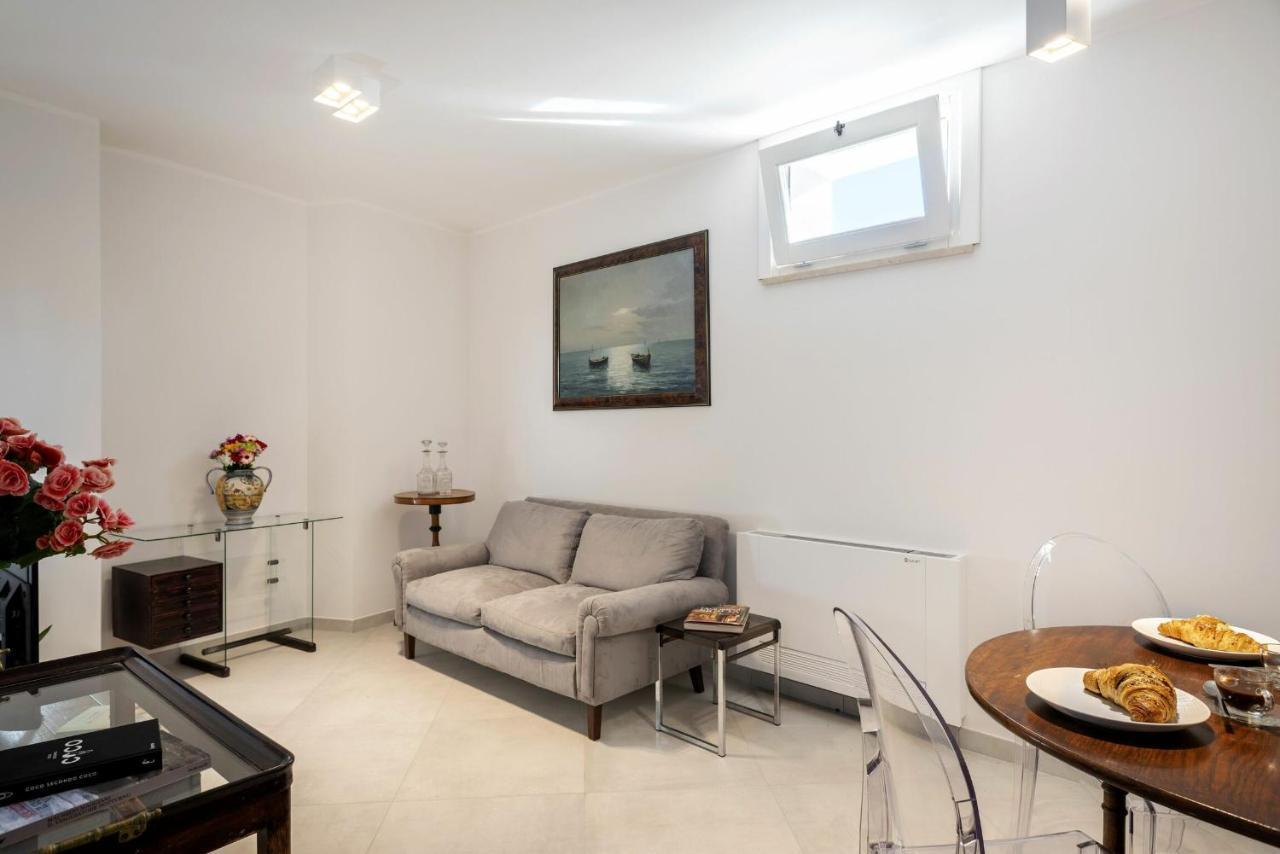 Villa Angelina - Charming Rooms & Apartments Trapani Dış mekan fotoğraf