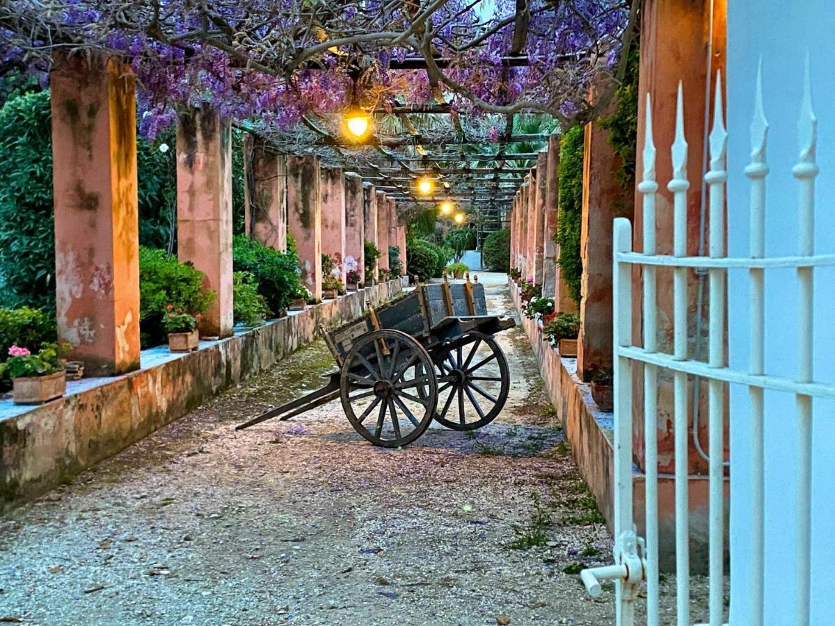 Villa Angelina - Charming Rooms & Apartments Trapani Dış mekan fotoğraf
